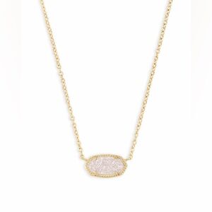 Kendra Scott necklace